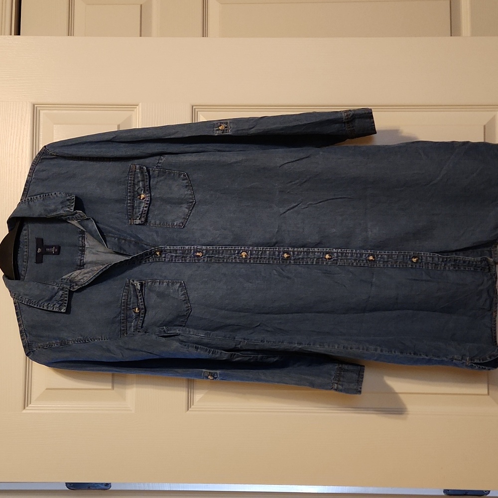 Gap lightweight denim dress, long-sleeve, button-down, medium